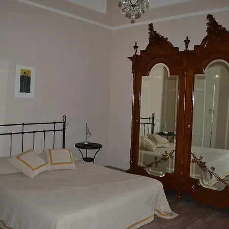 Couette-café Via Roma 25 B&B Gioia Del Colle