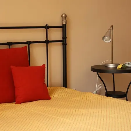 Couette-café Via Roma 25 B&B