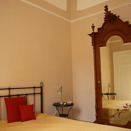 Via Roma 25 B&B
