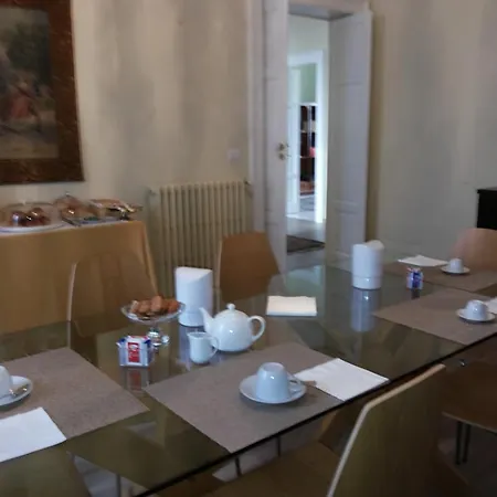 Via Roma 25 B&B *