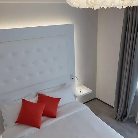 Bed and Breakfast Via Roma 25 B&B